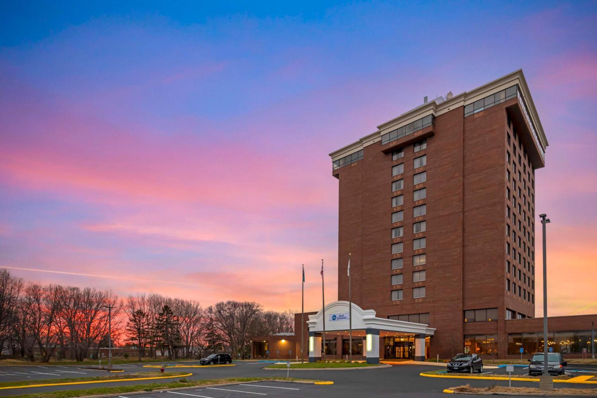 Best Western Brooklyn Center Hotel & Conference Center Kültér fotó